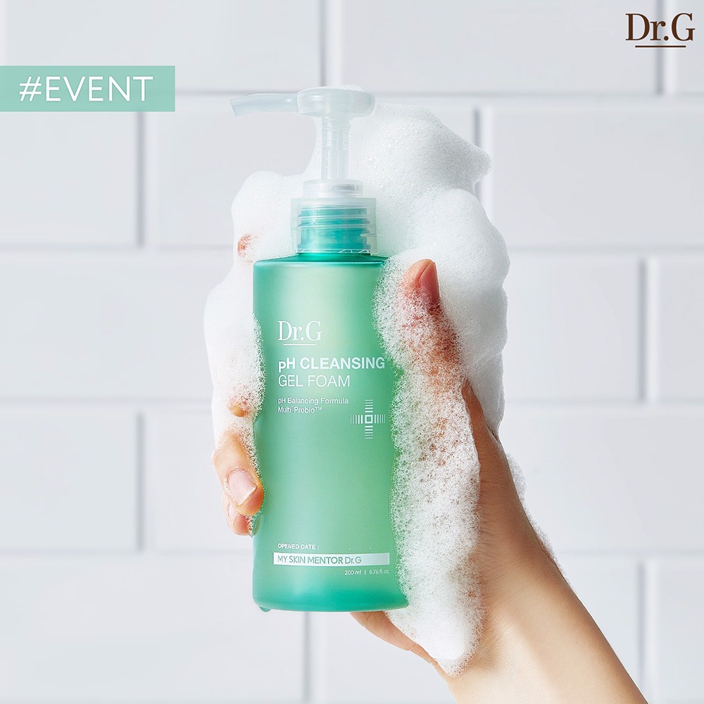 Sữa Rửa Mặt Dạng Gel Dịu Nhẹ Dr.G pH Cleansing Gel Foam 200ml