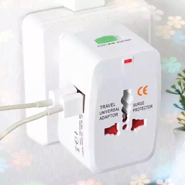 Ổ cắm du lịch, ổ cắm chuyển đổi 3 chấu ra 2 chấu và ngược lại, chân xéo. ổ cắm điện tiện dụng