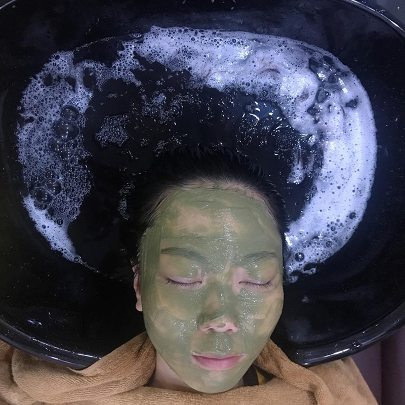 Gội Đầu Thảo Dược Tại MẸ&EM SPA