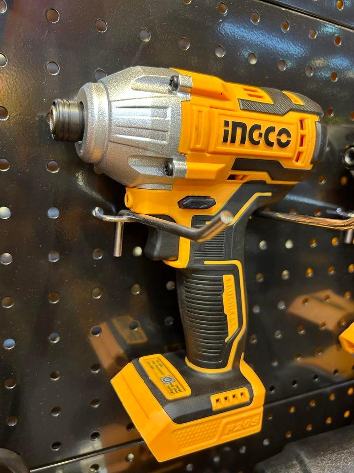 MÁY VẶN SIẾT VÍT DÙNG PIN 20V INGCO CIRLI2017 - HÀNG CHÍNH HÃNG