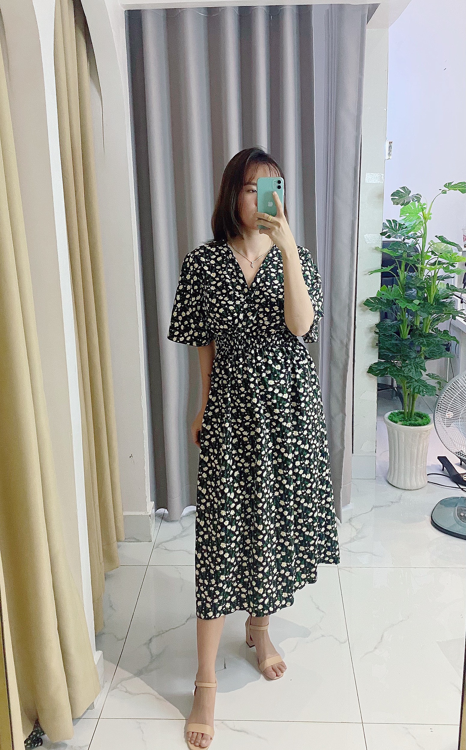 Váy đầm nữ dáng dài, váy cổ tim nhúng eo, tay leo chất lụa mát không nhăn V008
