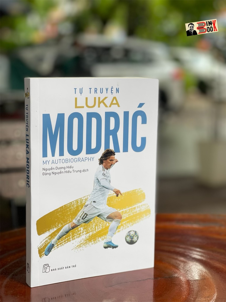 TỰ TRUYỆN LUKA MODRIC - Luka Modrić, Robert Matteoni - Nguyễn Dương Hiếu, Đặng Nguyễn Hiếu Trung dịch - NXB Trẻ (bìa mềm)