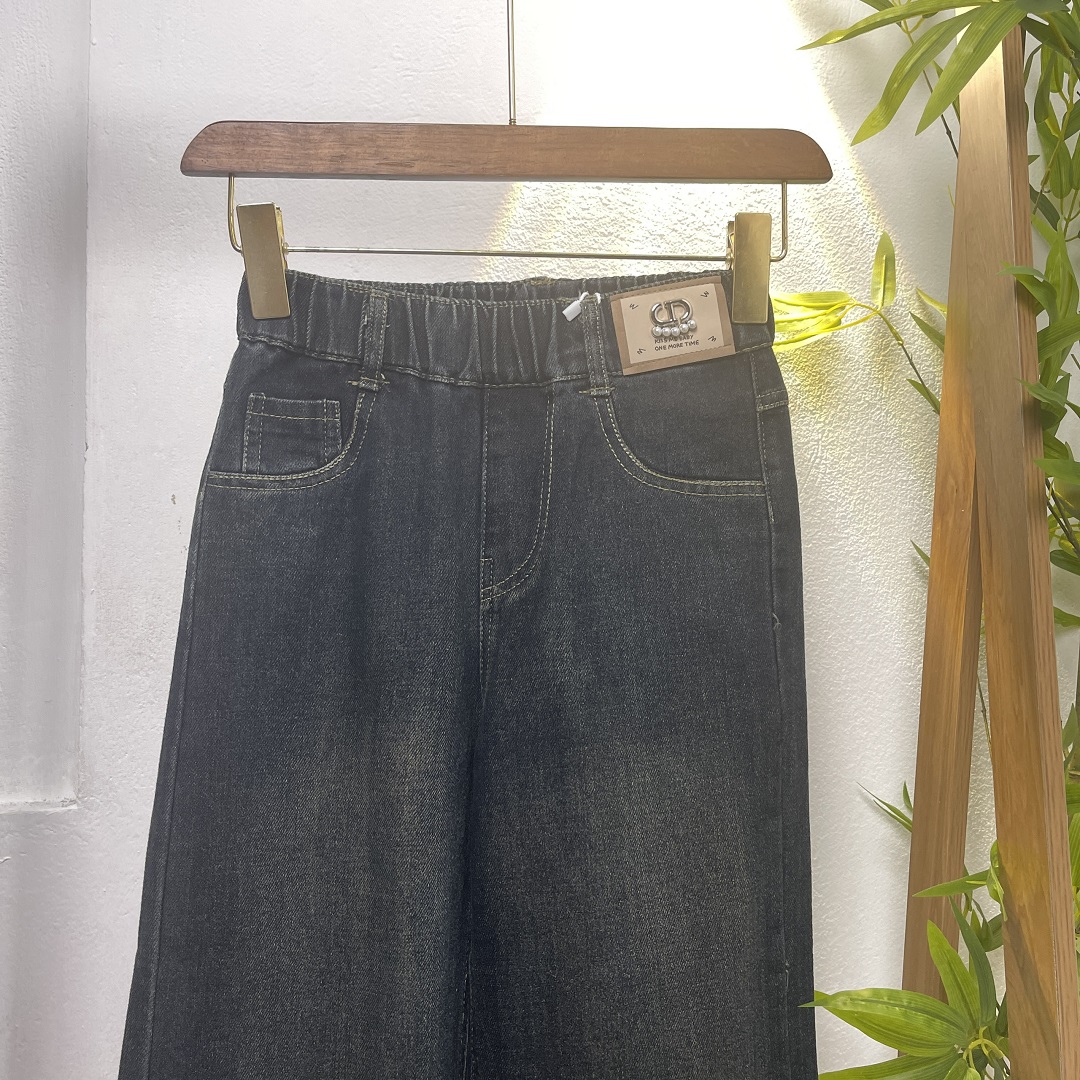 Quần jean bé gái size đại ống sớ 7-14 tuổi thêu và đính LOGO vải co giãn dáng thời trang