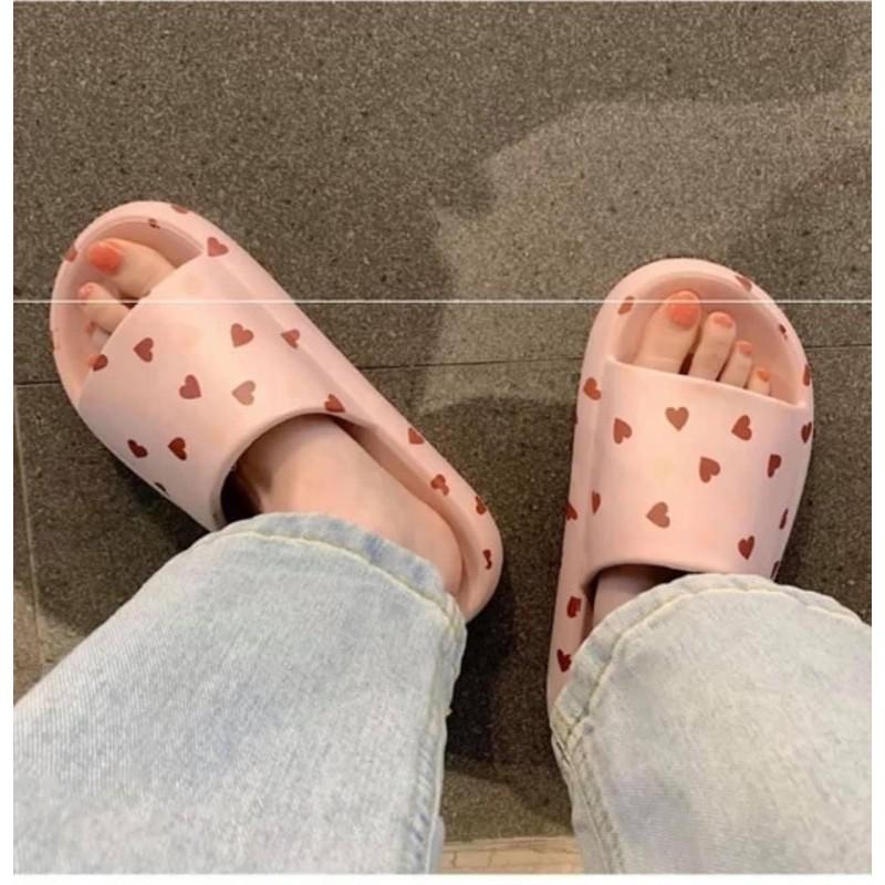 Dép Quai Ngang Nữ Hình Tim