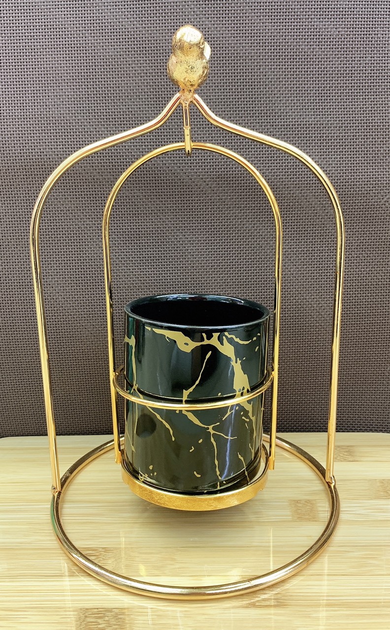 Giỏ sứ đựng thìa dĩa đồ cùng cá nhân có khung treo kim loại mạ vàng - ANTH512