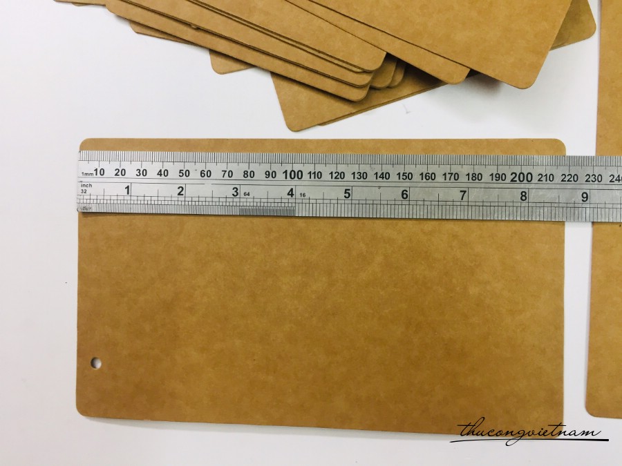 Giấy Kraft đục lỗ 10 tờ 13*15cm