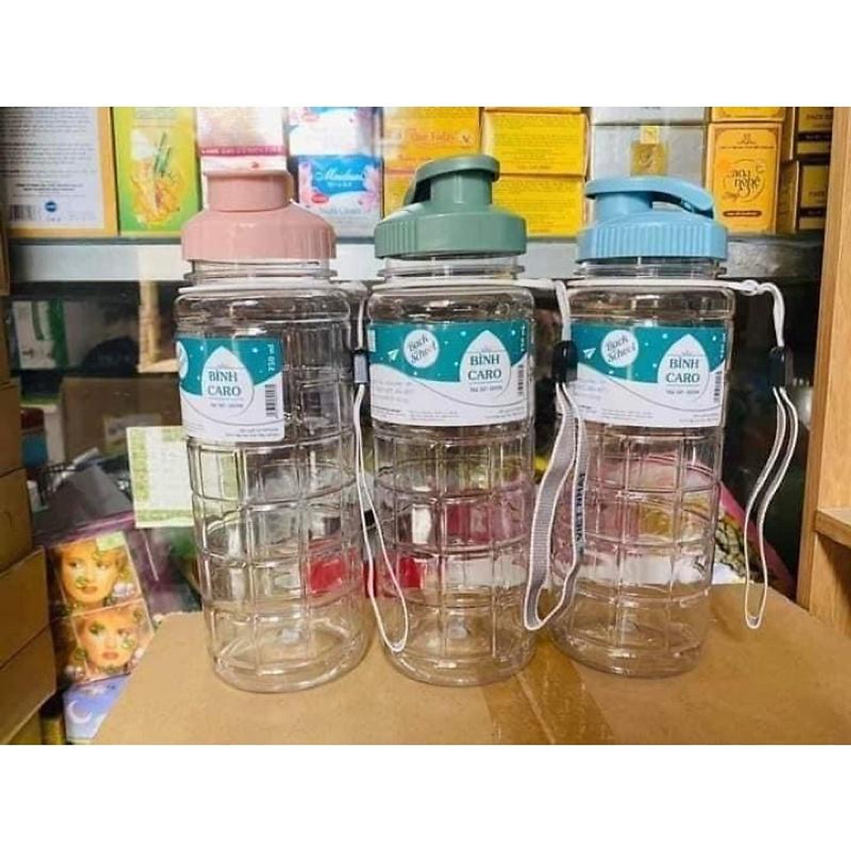 Bình nước nhựa thể thao học sinh 750ml tiện dụng