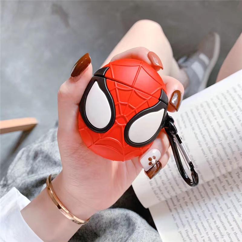 Ốp Case Cho Airpods 1/ 2 Hình Người Nhện_Tặng Kèm Móc khóa Mèo Con Ngồi Hộp