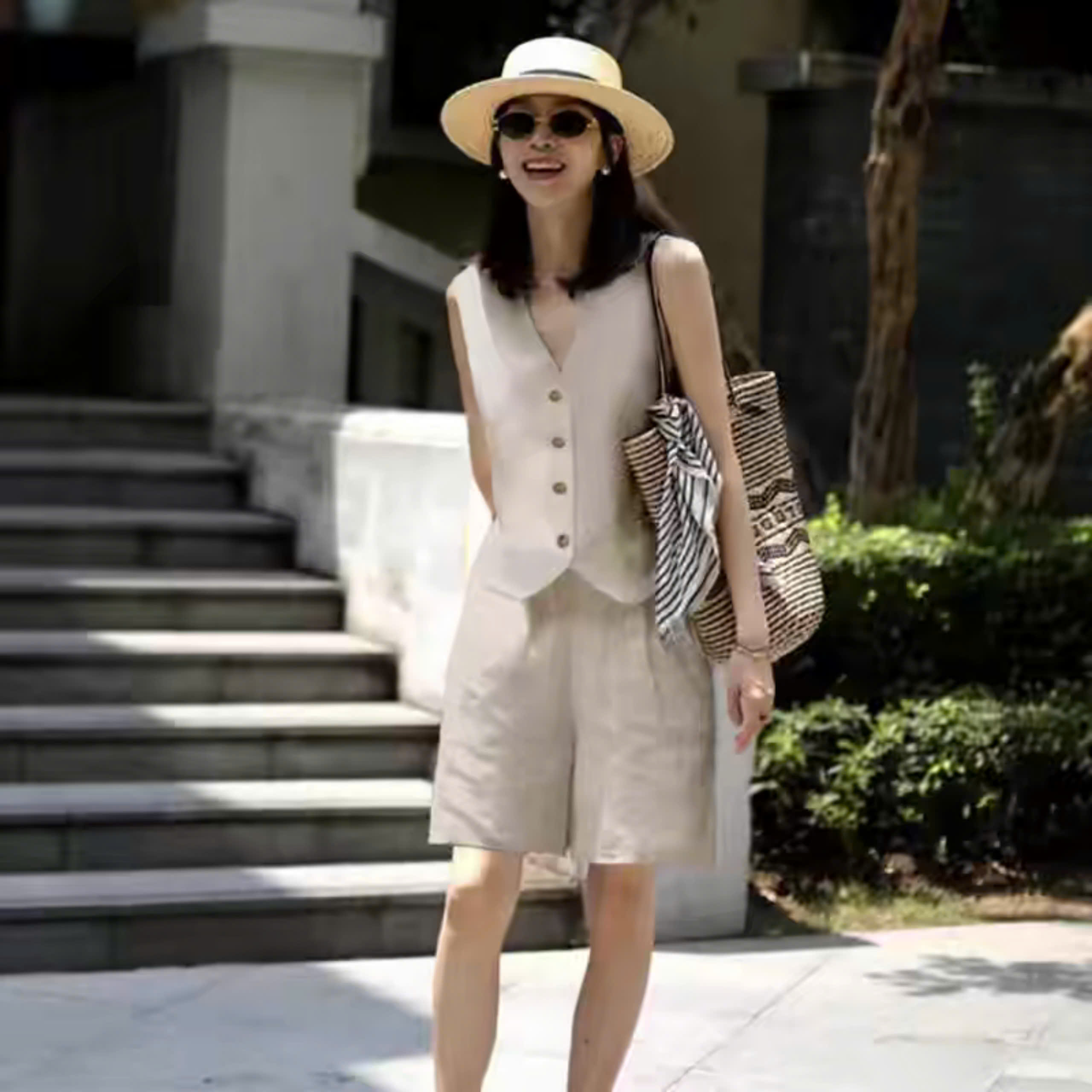 Set bộ gile và quần short dành cho nữ, tiểu thư nhẹ  nhàng, vạt nhojn siêu tôn dáng tôn eo Bv01