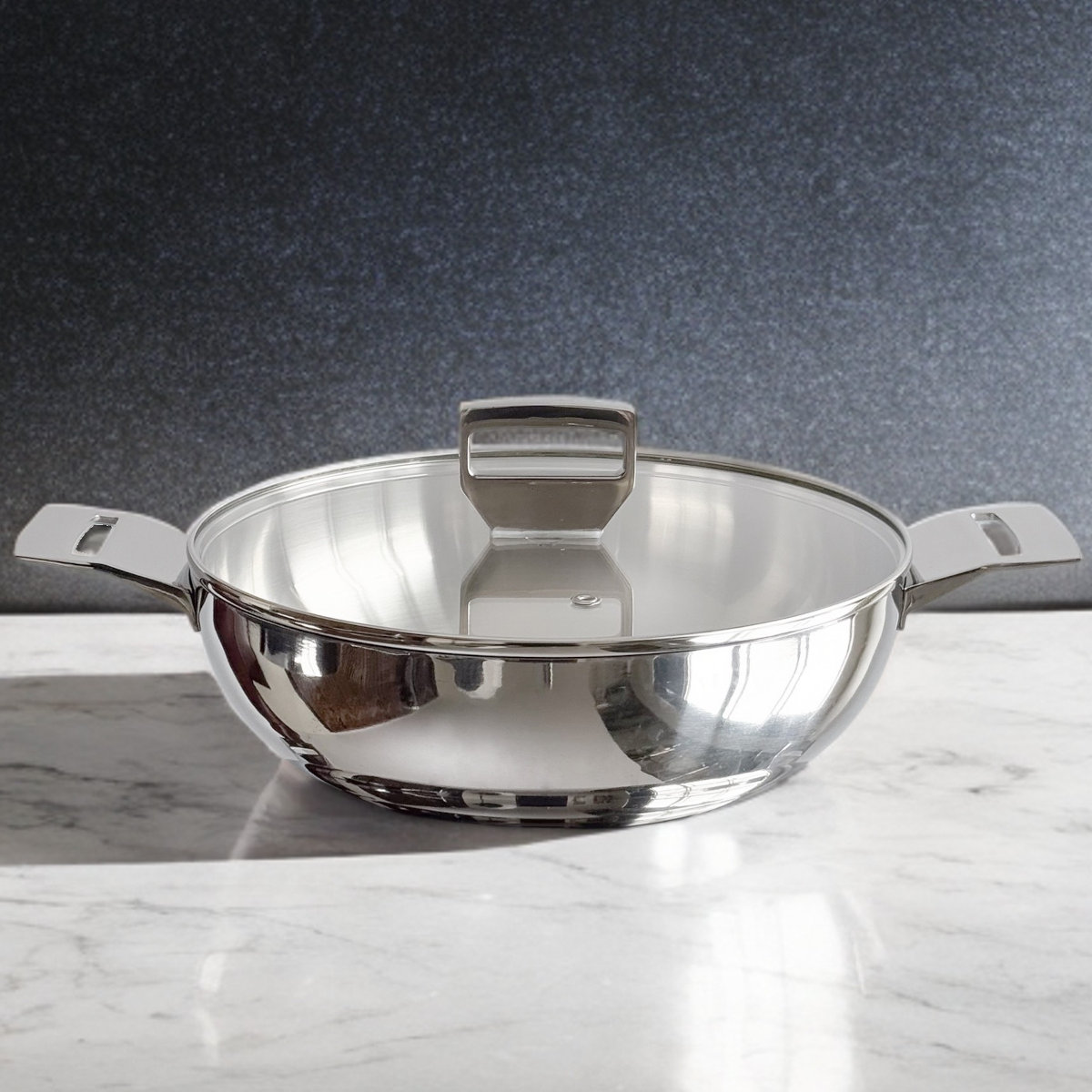 Chảo lẩu inox 316 đúc liền khối Hàn Quốc CIC6620 size 26cm kèm vung kính