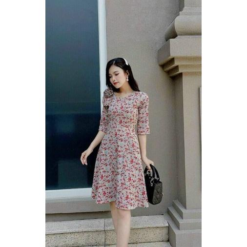 ĐẦM LỤA HOA ĐÍNH HOA HỒNG TRÊN VAI