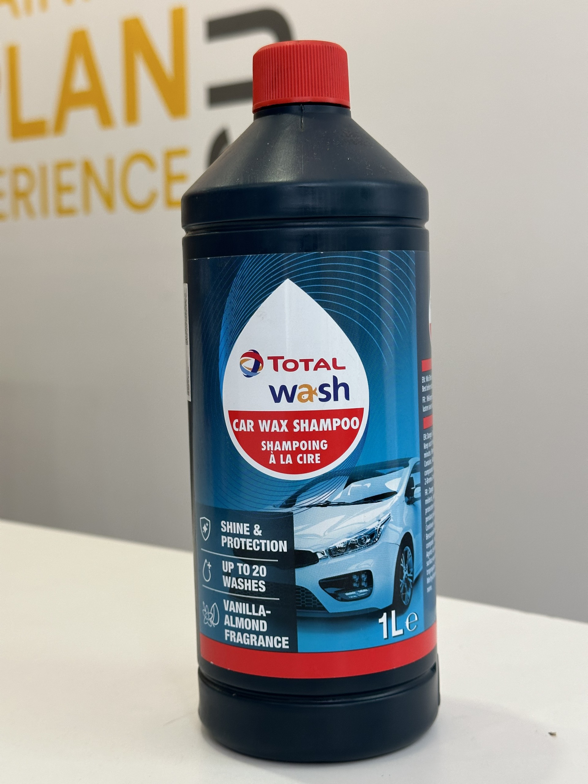 Xà bông rửa xe tăng bóng sơn Car Wax shampoo 1Lit - NK Hà Lan
