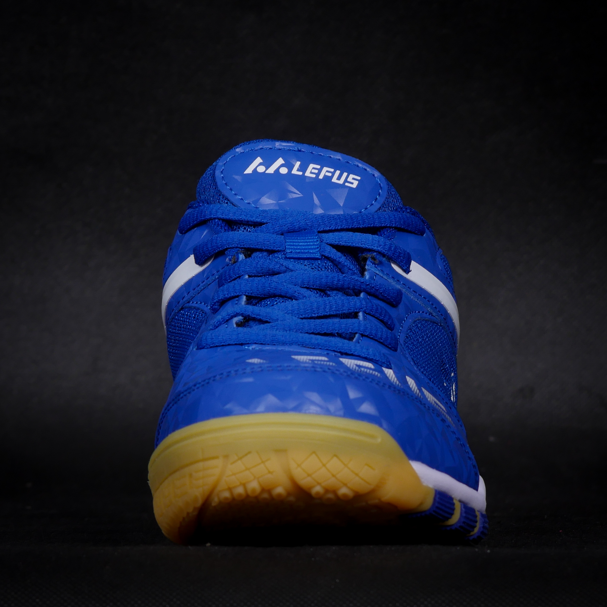 Giày Bóng Bàn Cao Cấp - Cực Bám, Êm, Bền, Cực Kì Chắc Chắn