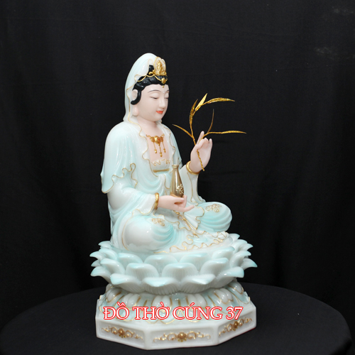 Tượng Quan Âm Bồ Tát - XANH NHẠT