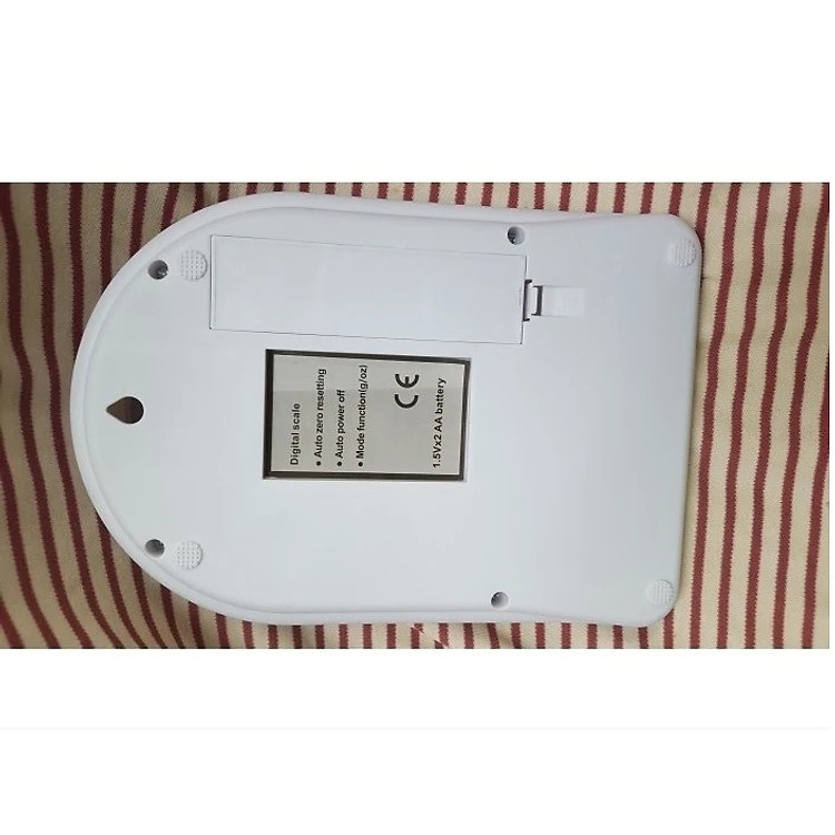 Cân Điện Tử Để Bàn Nhà Bếp 7KG SF-400 Kèm Pin Tiện Dụng - Hàng chính hãng