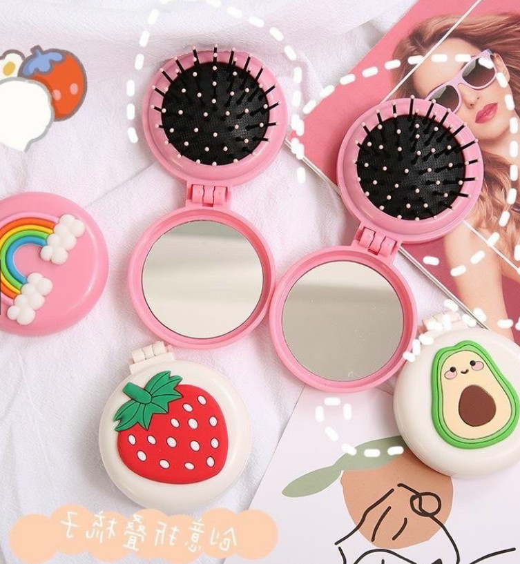 Gương Kèm Lược Massage Cầm Tay Nhỏ Gọn Xinh Xắn,Gương Lược Mini Gấp Gọn,Lược Tròn Chải Tóc Kiêm Gương Đa Năng Thiết Kế