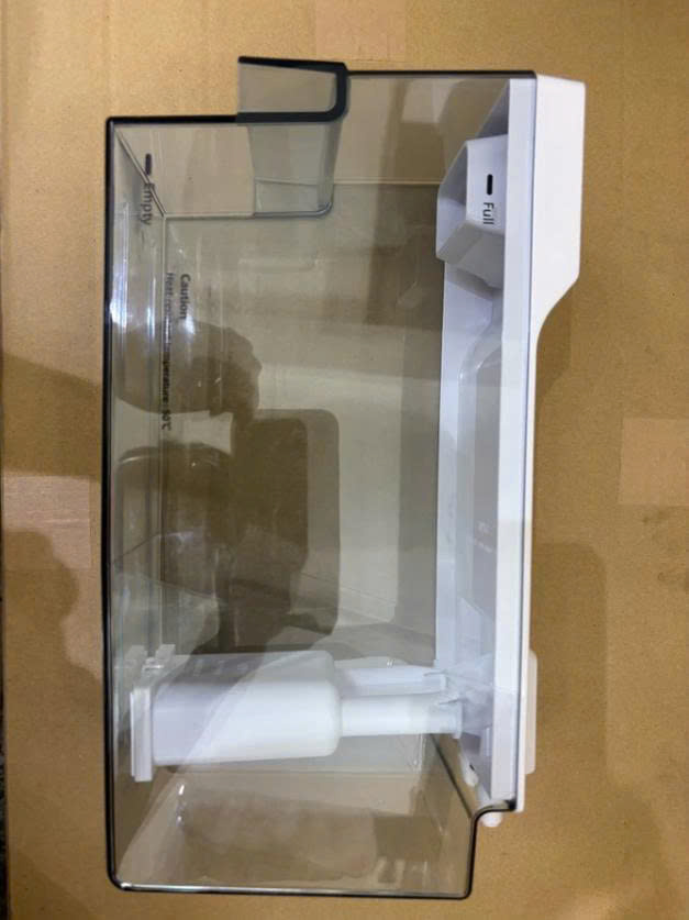 HỘP CHỨA NƯỚC LÀM ĐÁ TỦ LẠNH HITACHI R-SX800GPGV0 / R-MX800GVGV0 / R-MY800GVGV0 – HÀNG CHÍNH HÃNG