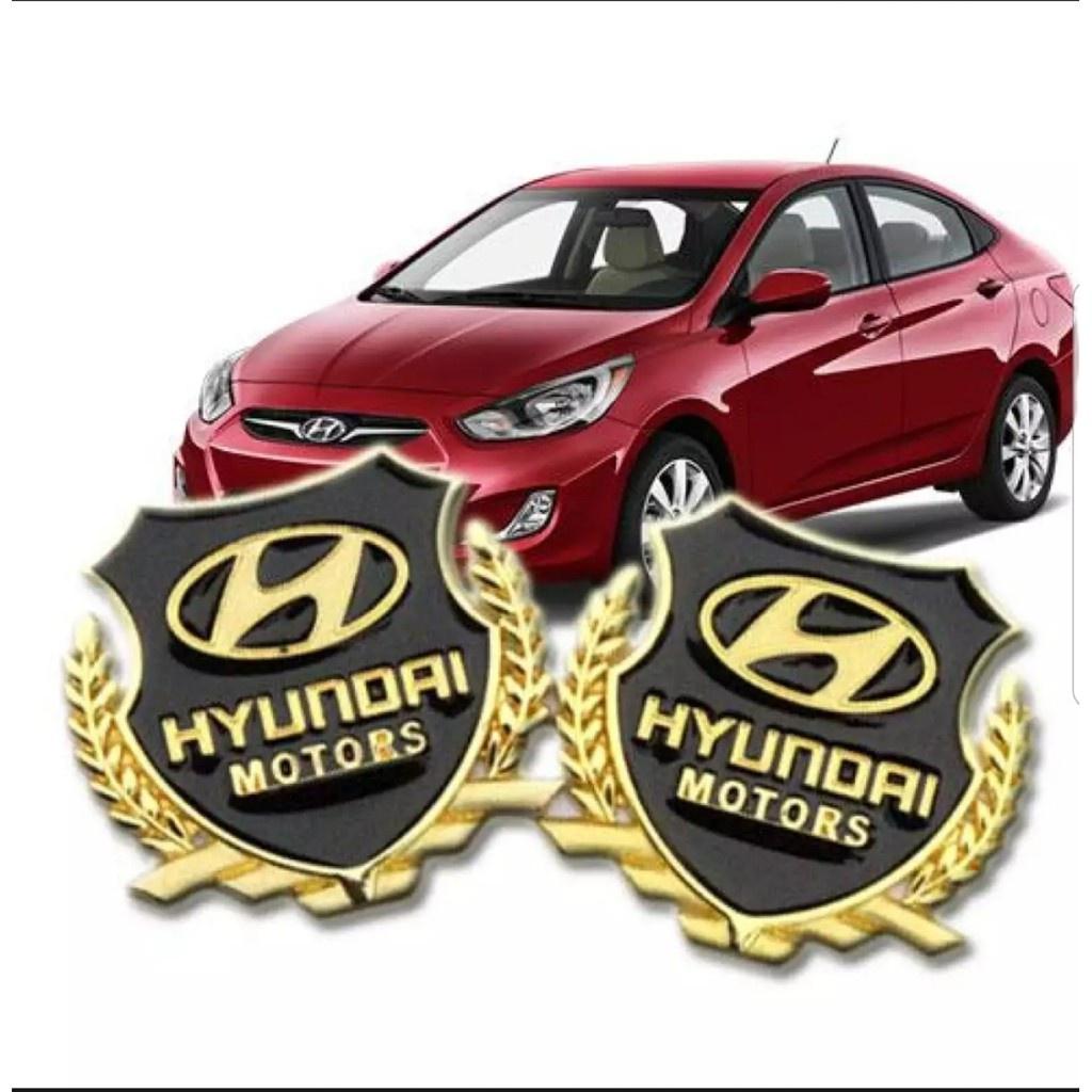 Bộ 2 logo bông lúa nổi Hyundai dán trang trí Ngoại thất ô tô