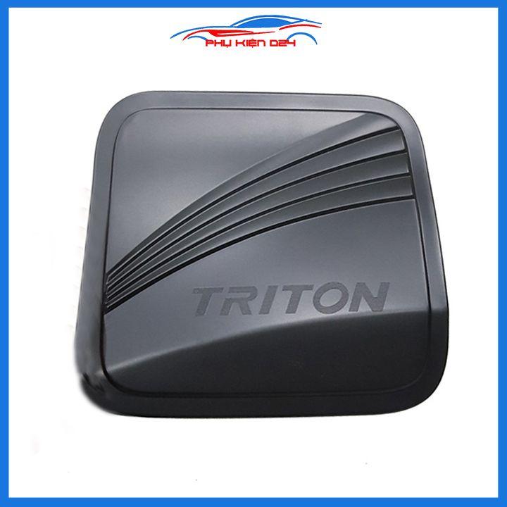 Ốp nắp bình xăng Triton 2019-2020-2021-2022 nhựa đen chống trầy trang trí ô tô