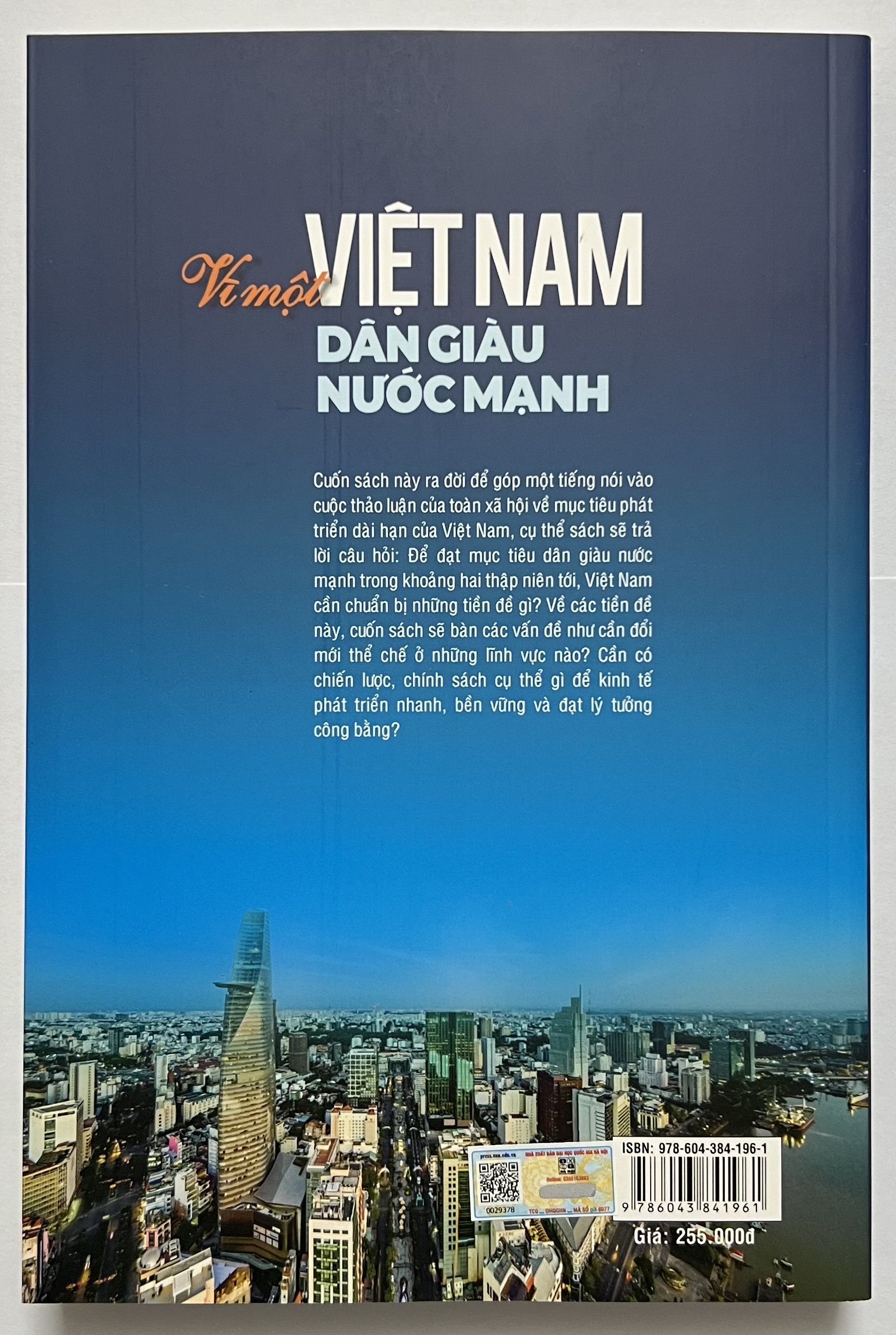 Sách - Vì Một Việt Nam Dân Giàu Nước Mạnh