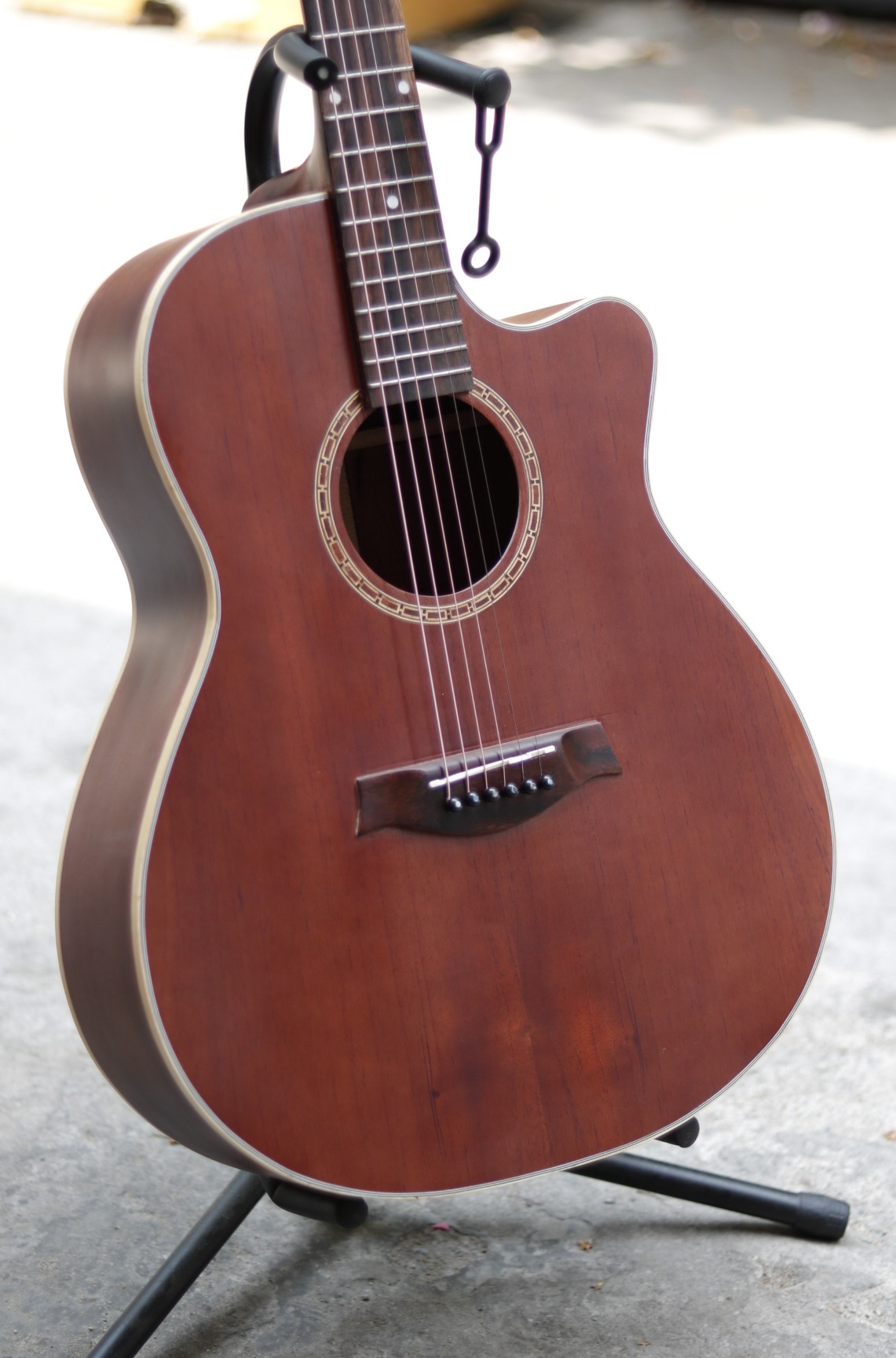 Đàn Guitar Acoustic Gỗ Hồng Đào