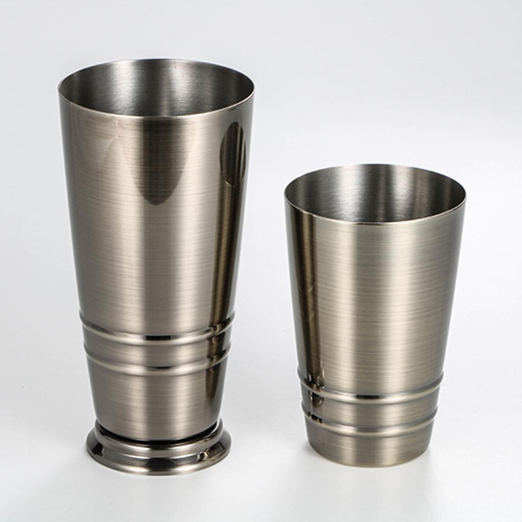 Cocktail Shaker Set Two-Piece Pro Boston Shaker Martini Drink Shaker Silvery