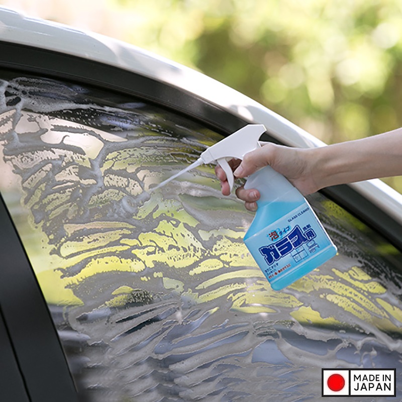 Chai xịt tẩy rửa kính dạng bọt Rocket 300ml - Made in Japan