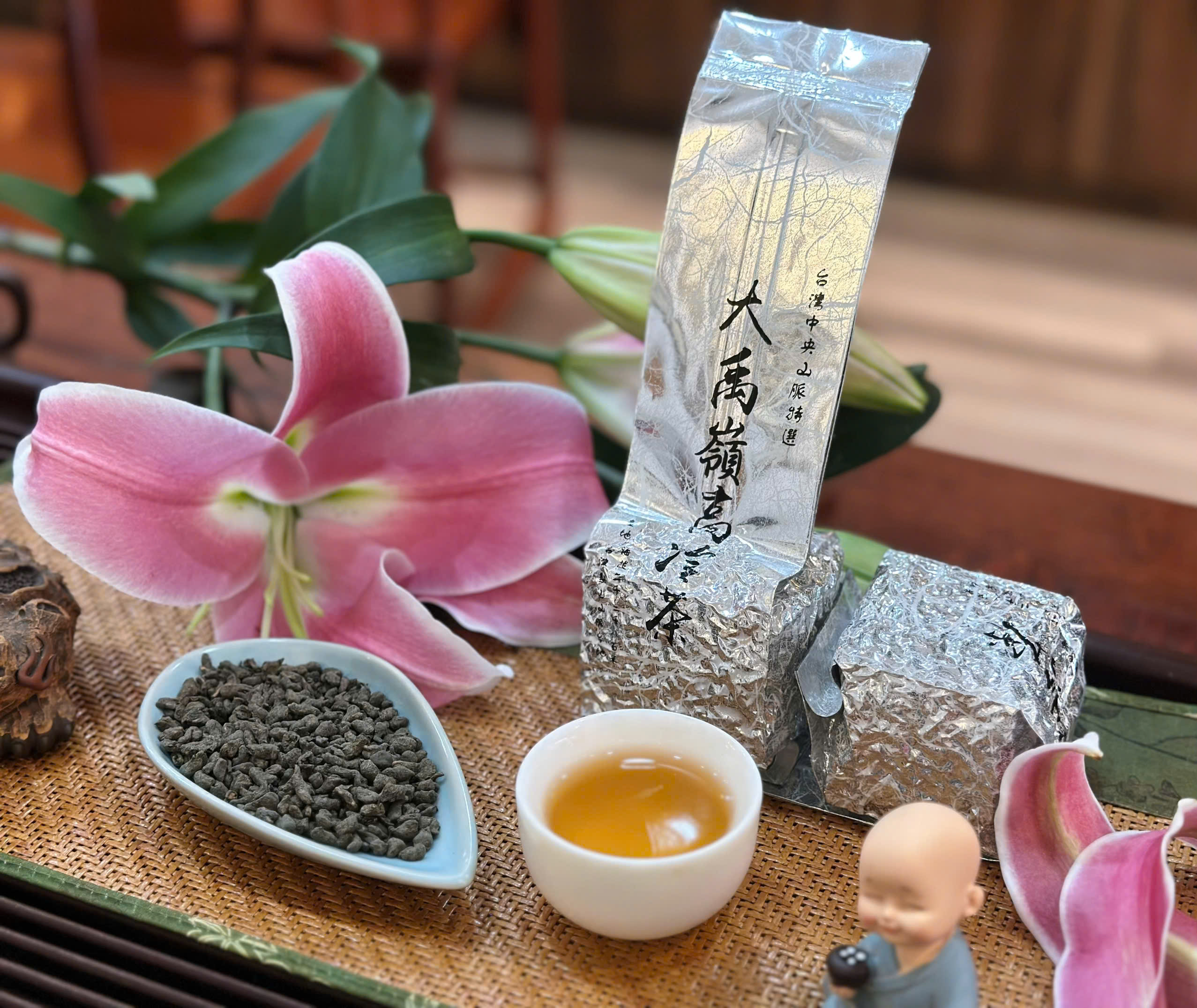 TRÀ Ô LONG NHÂN SÂM ĐÀI LOAN - GINSENG OOLONG TEA - ORGANIC TEA