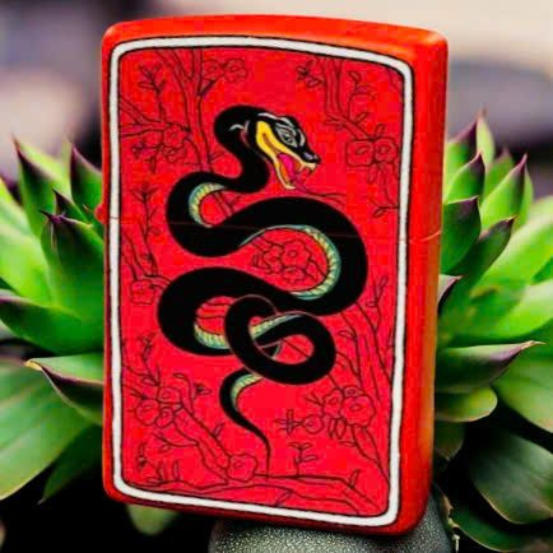 Bật lửa Zippo Year of the Snake - Phiên Bản 12 Con Giáp (Tuổi Tỵ) Thiết Kế Việt Nam, Sơn Tĩnh Điện Đỏ May Mắn Chính Hãng