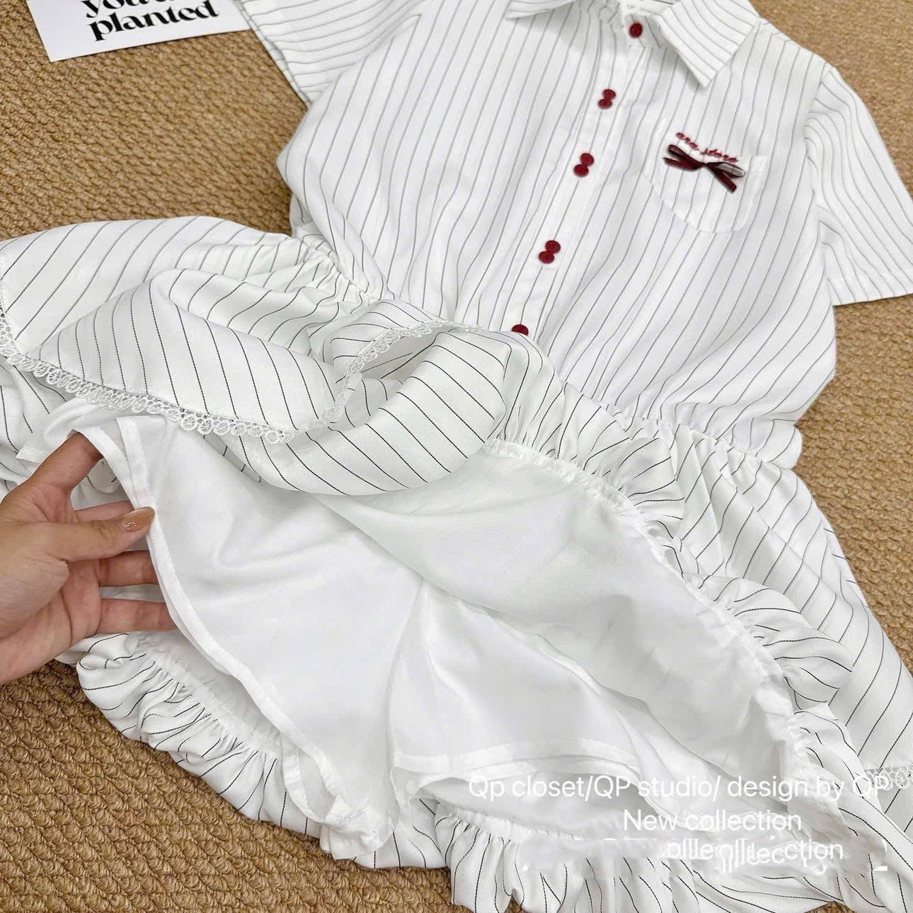 Váy cổ sơ mi kẻ bo chun siêu HOT