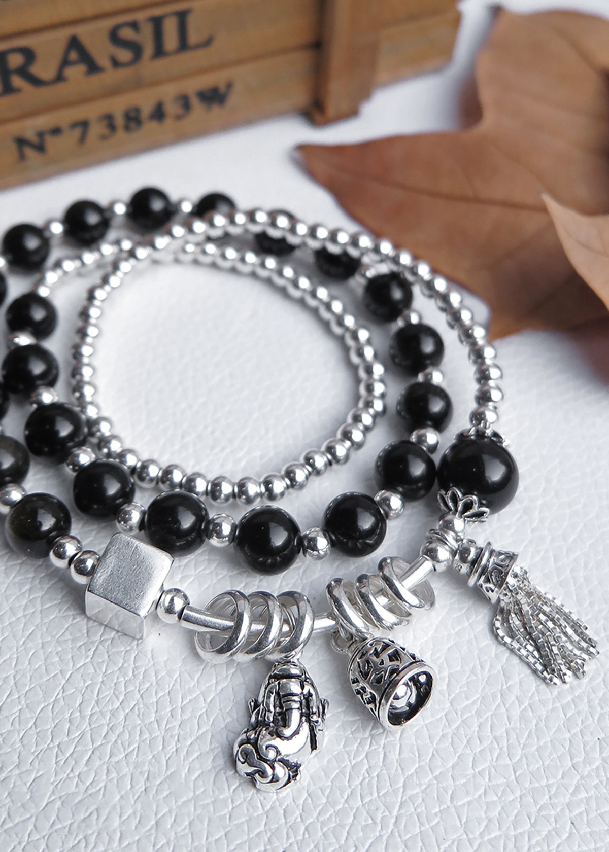 Vòng 3 line đá thạch anh tóc đen phối tỳ hưu mệnh thủy, mộc - Ngọc Quý Gemstones