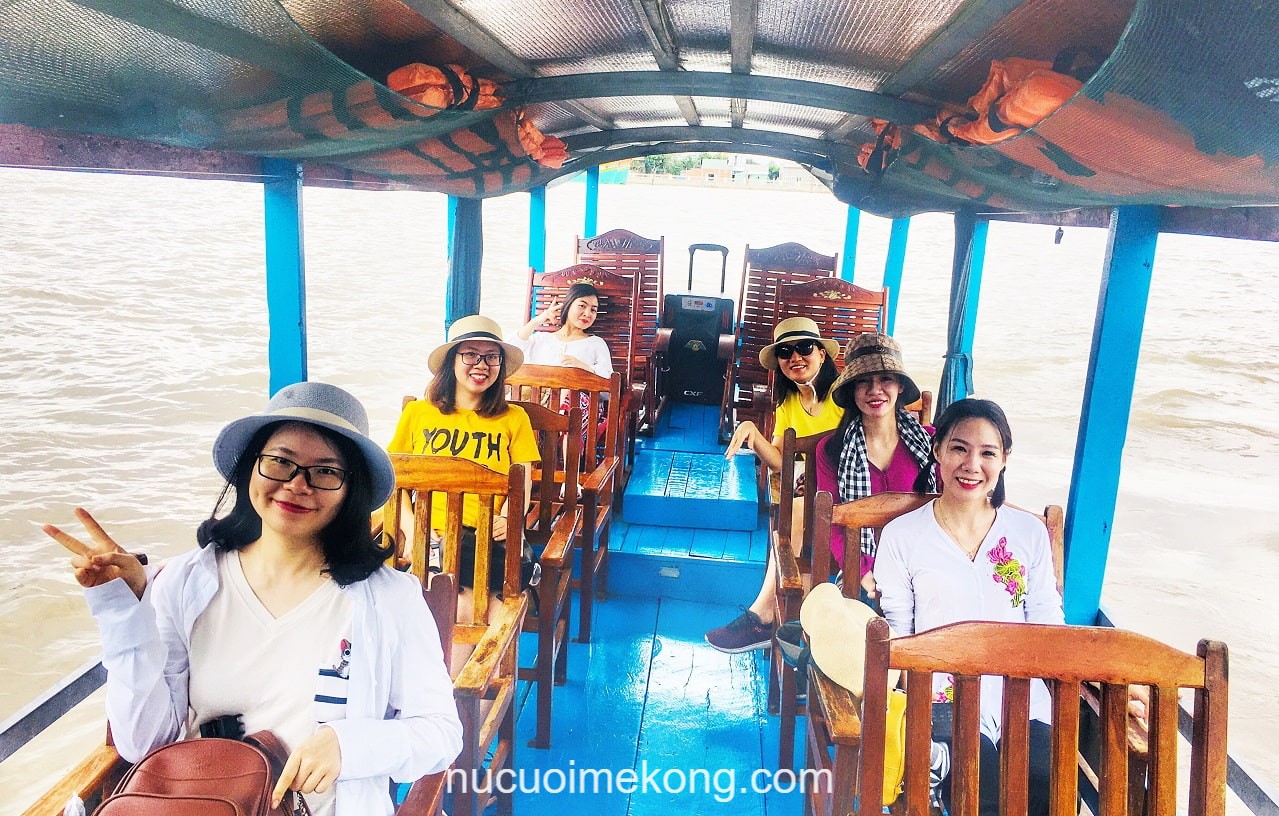 Tour du lịch miền Tây 1 ngày giá rẻ | Sài Gòn – Mỹ Tho – Bến Tre
