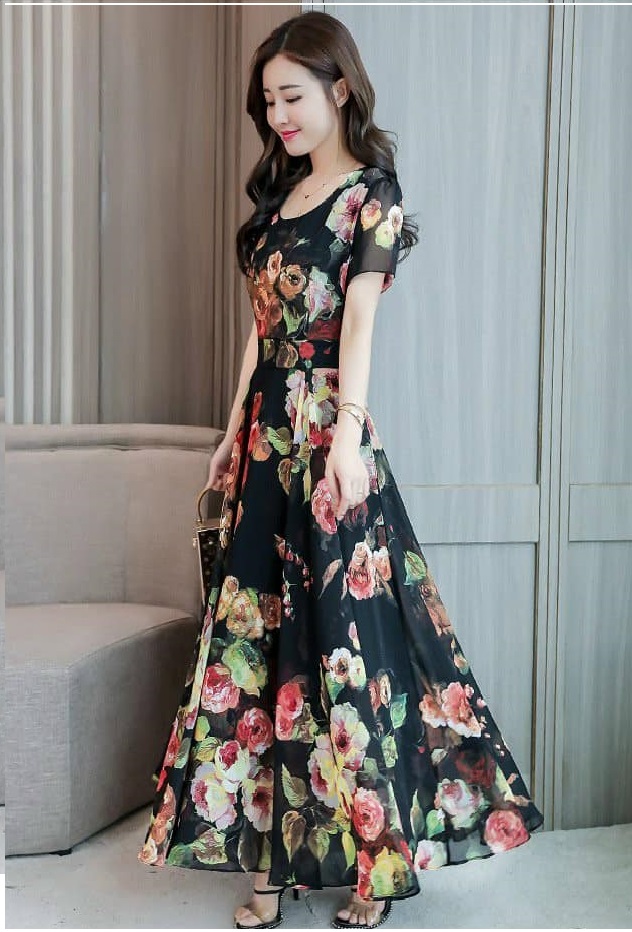 ĐẦM XÒE HỌA TIẾT HOA HỒNG