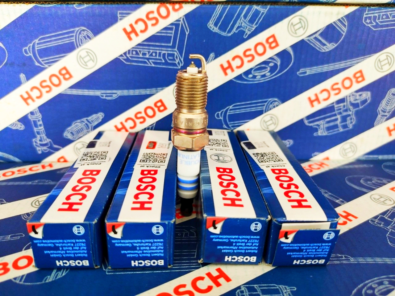 Bugi Bosch Chân Côn Ngắn Ford Escape Mondeo Focus Mazda 6 - HR7KPP33+