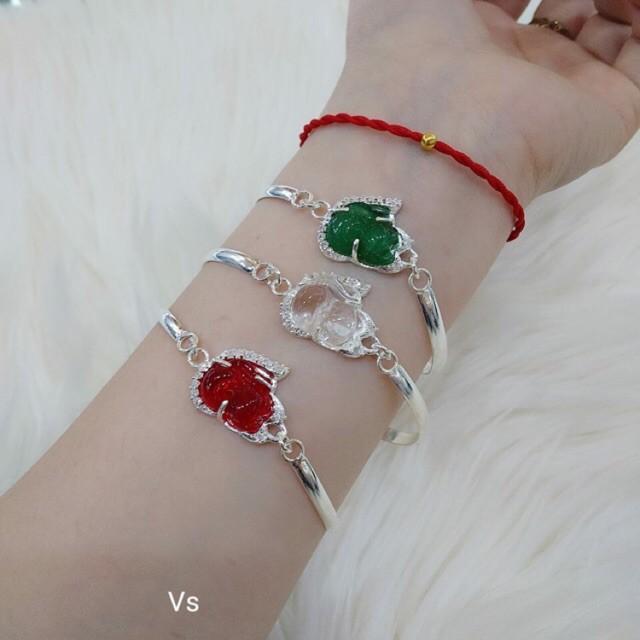 LẮC TAY HỒ LY ĐỦ MỆNH -