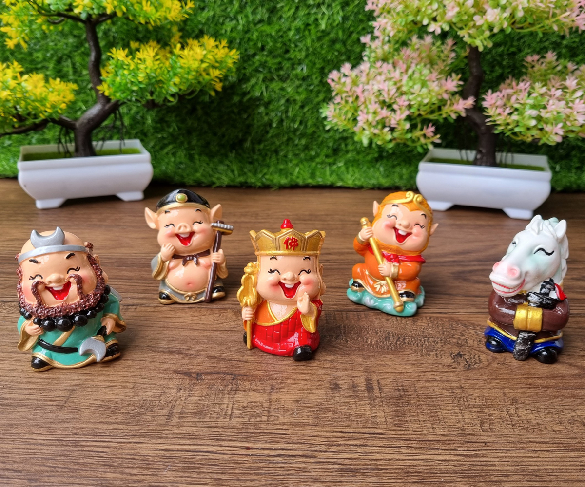 Bộ tượng Quan Âm kèm 05 tượng Tây Du Ký và chân đế 6 ô