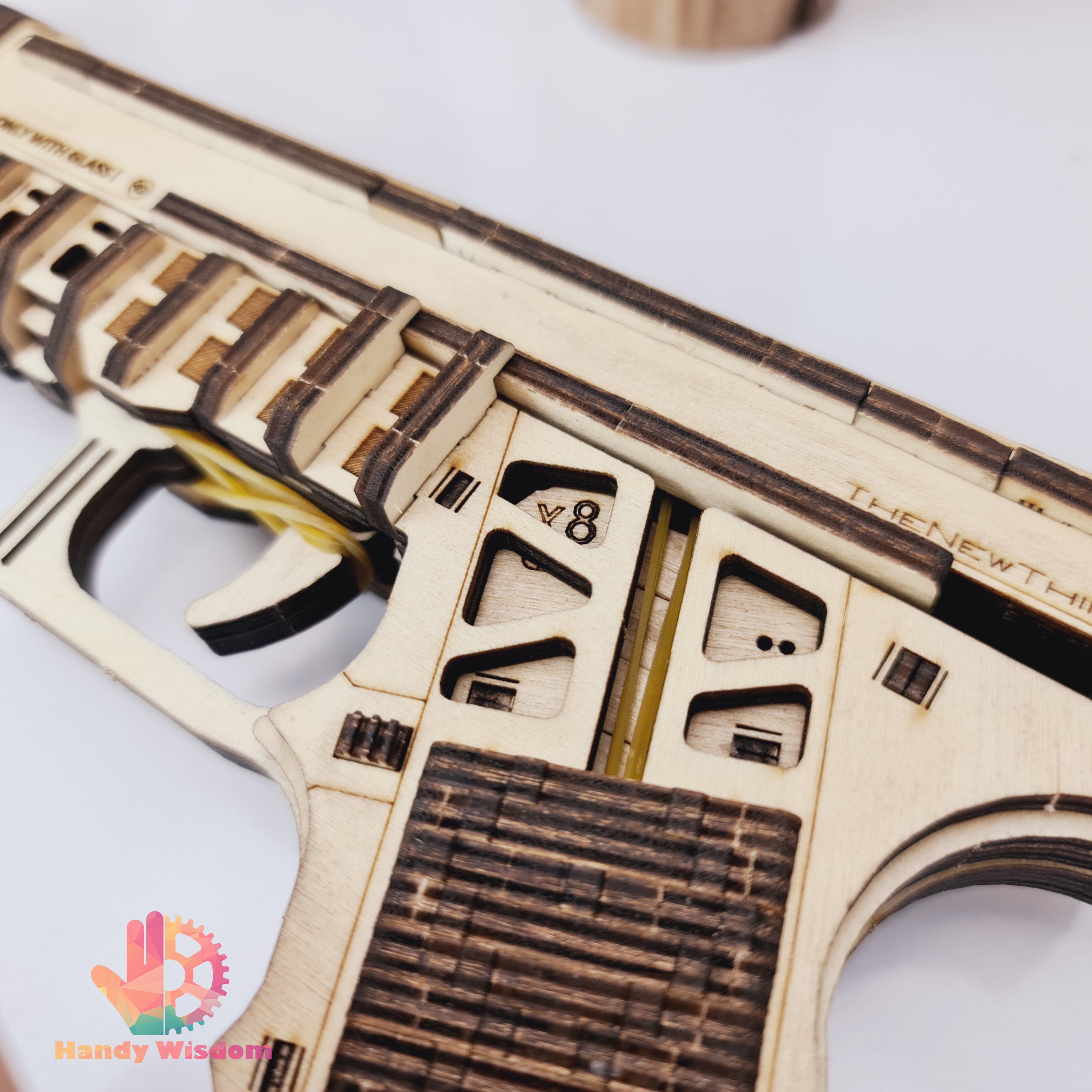 Mô hình lắp ghép gỗ - Desert Eagle - Lục Bạc