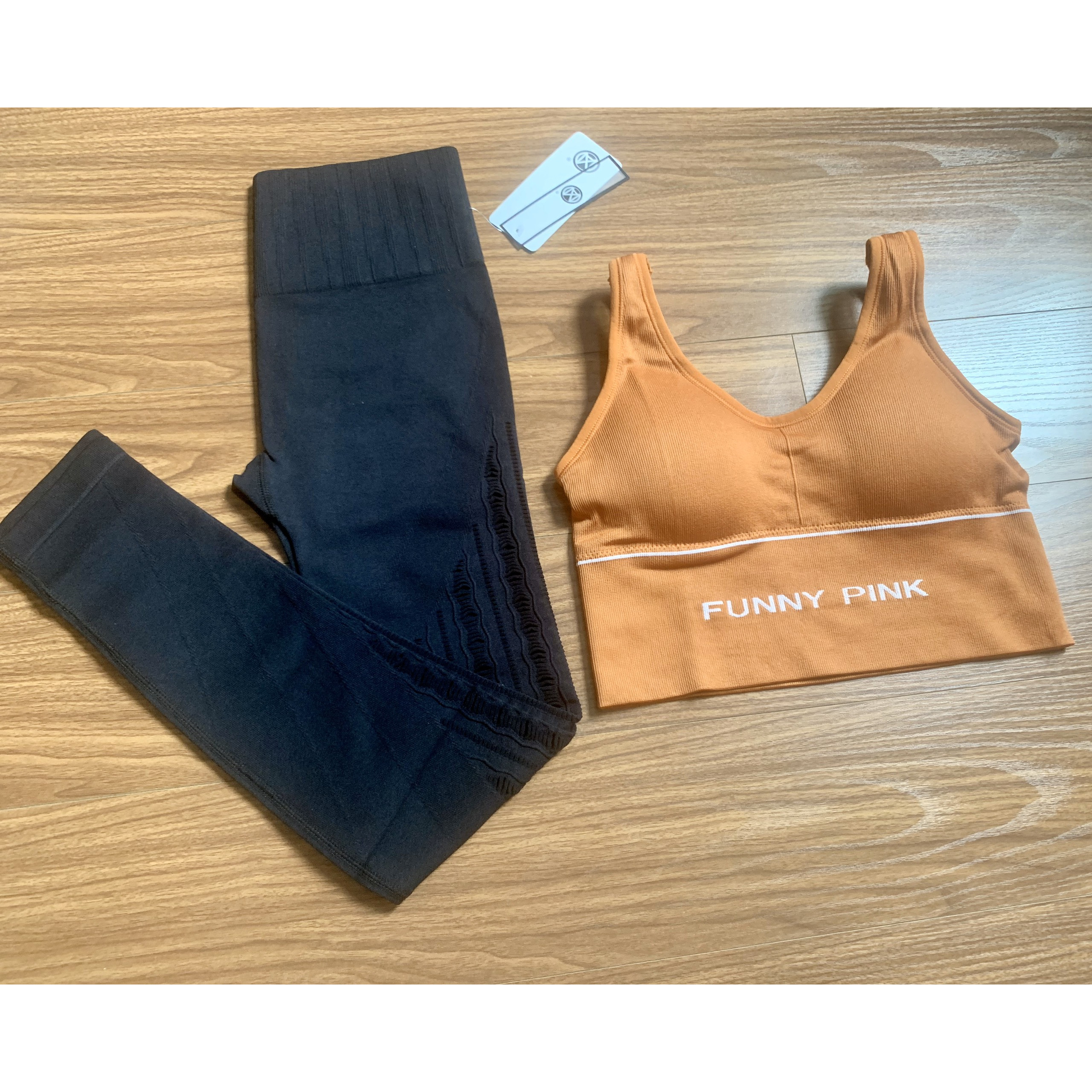 Bộ Đồ Thể Thao Nữ Tập Gym,Yoga Tự Phối Gồm Quần Dài và Áo Bara