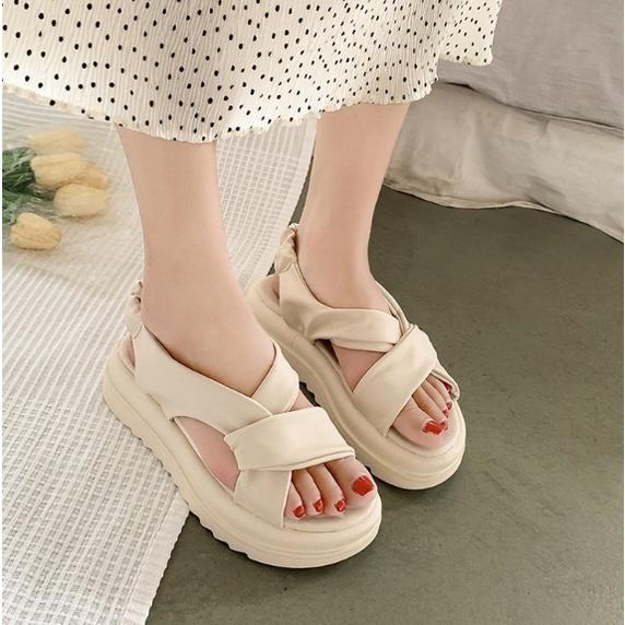 Lùi 1 sz Hàng QC Sandal Dép Quai Hậu Đế Cao 5Cm Quai Chéo Xoắn Độc Lạ G172