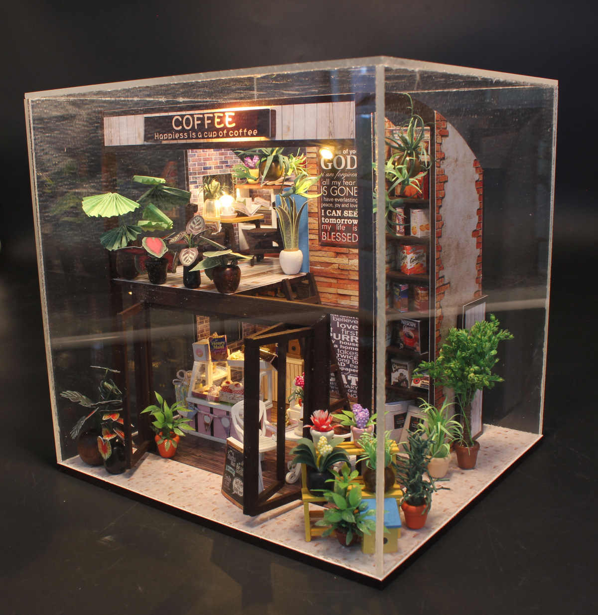 Mô hình nhà DIY Doll House Coffee House Kèm Đèn LED