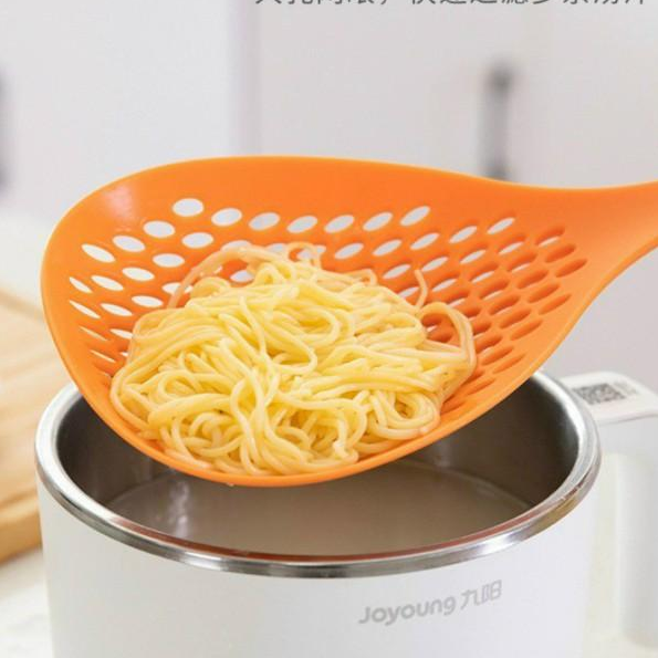 Muỗng nhựa PE có lỗ ráo nước nhanh chóng