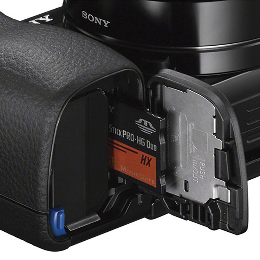 Máy Ảnh Sony Alpha A6000 Kit 16-50mm F3.5-5.6 OSS (Hàng chính hãng) - Tặng Thẻ 16GB + Túi Máy + Tấm Dán LCD