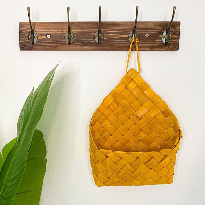 Móc treo quần áo gắn tường, kệ treo đồ Gu Decor Wooden treo túi xách,phụ kiện màu nâu socala