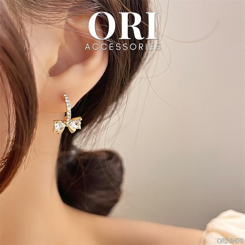 Bông tai nữ hình nơ đính đá xinh xắn ORI ACCESSORIES B470