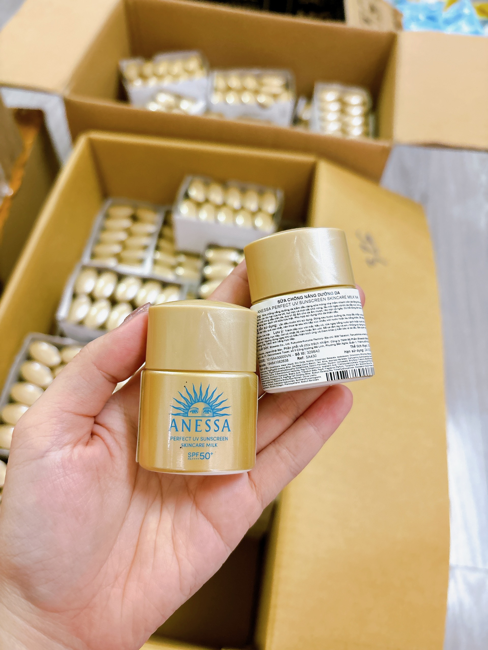 Sữa Chống Nắng Anessa Dưỡng Da Kiềm Dầu 12ml