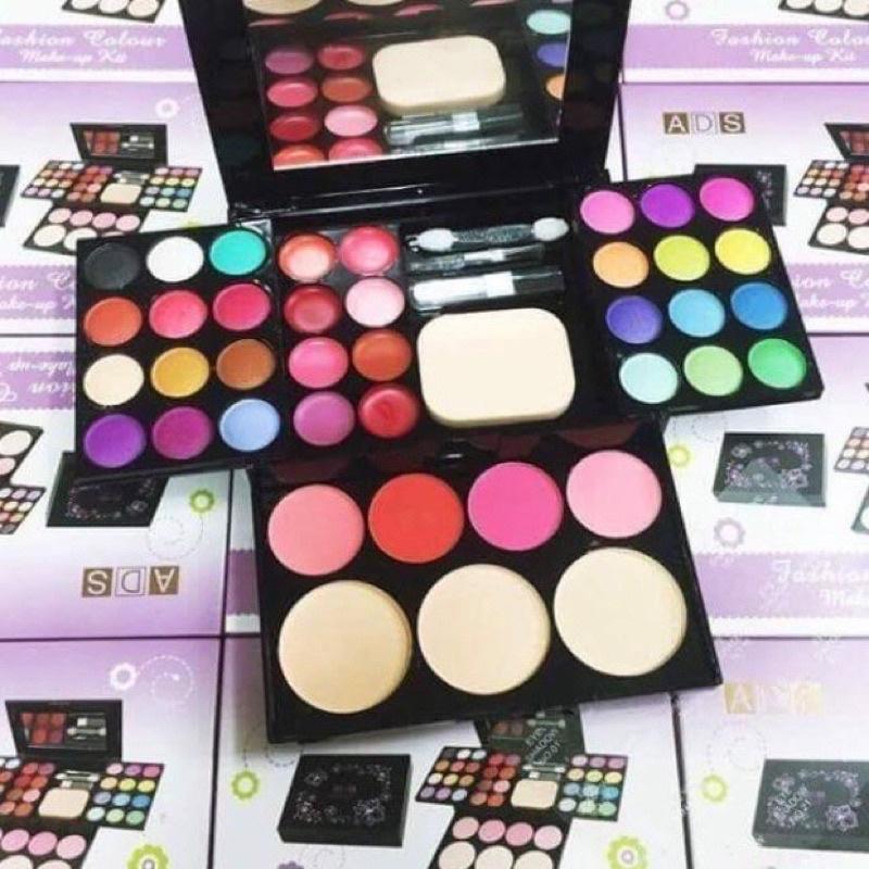Bộ Phấn Trang Điểm ADS 5 In 1 Đa Năng