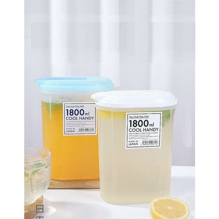 Bình đựng nước để tủ lạnh có quai 1.8L hàng xuất Nhật cao cấp