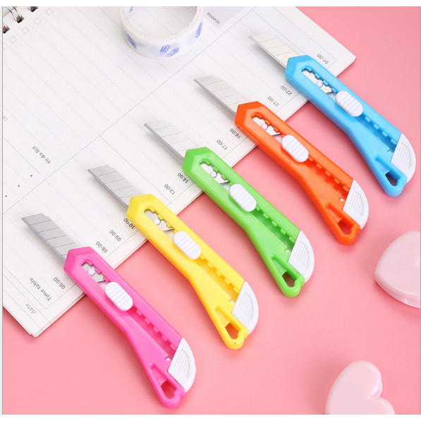 Combo 5 Dao Rọc Giấy mini cute, Cắt giấy văn phòng, Dụng cụ học sinh siêu tiện dụng-GD204-DaoRGmini-5 (giao màu ngẫu nhiên)