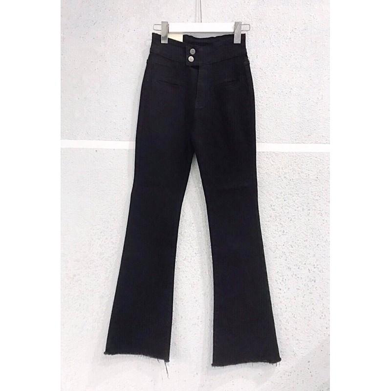 Quần Jeans loe đen lai tua hàng