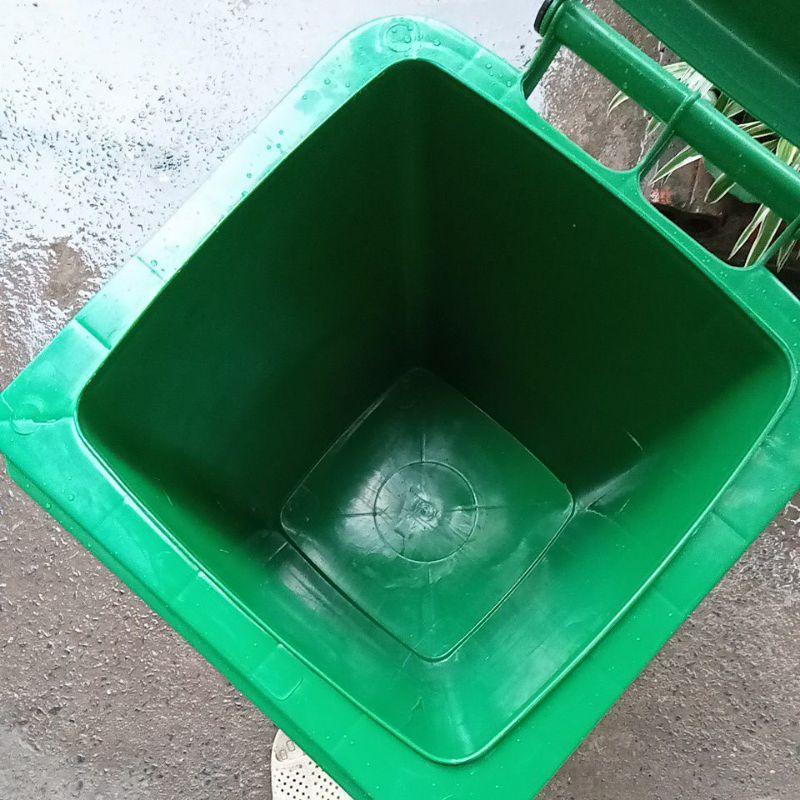 THÙNG RÁC CÔNG CỘNG 60 LÍT MÀU XANH DUNG 4 BÁNH XE NHỰA DÀY BỀN ĐẸP